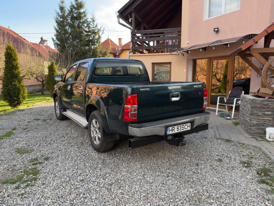 Toyota Hilux 2.5 D-4D 144 cp Euro 5 2012