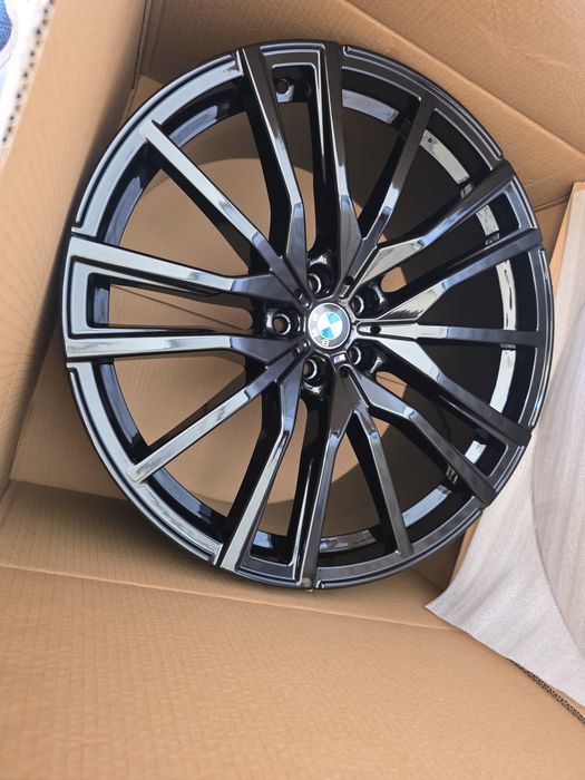 Jante de aliaj pentru bmw x5-x6 pe 22 marca rc wheels model 550