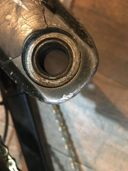 Vind pedalier downhill Shimano Saint 83 mm