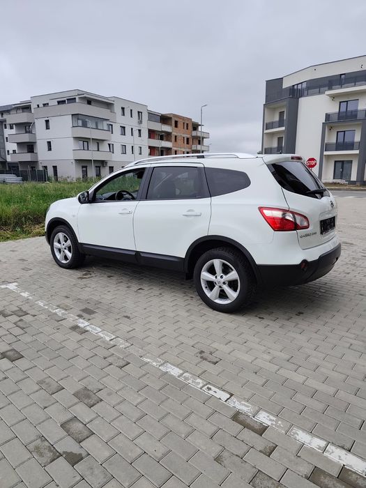 Nissan Qashqai+2 Tekna