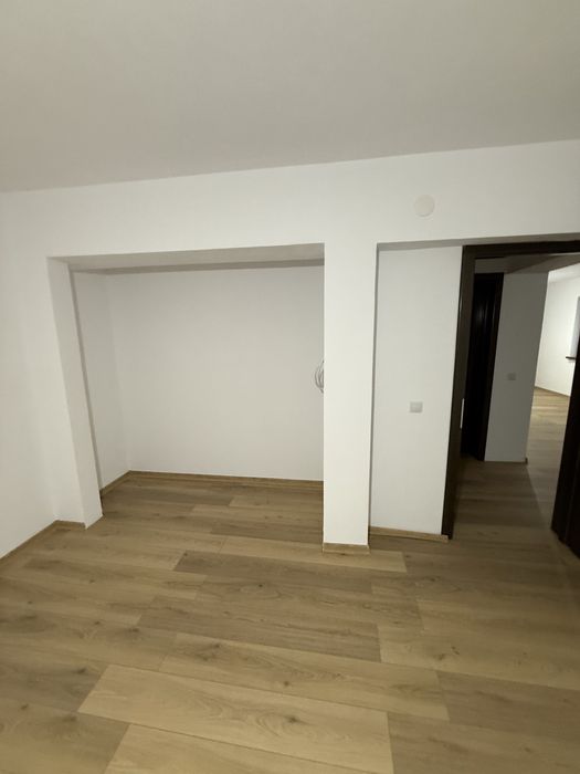 Casa de vanzare, situata in Pianu de Sus.