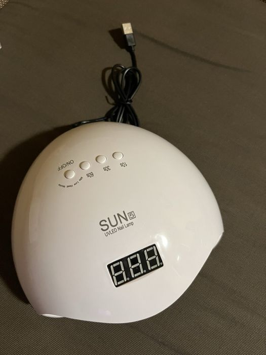 Лампа за гел лак