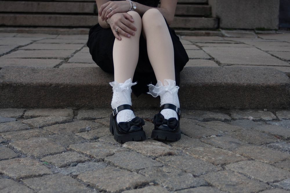 Обувки с панделка