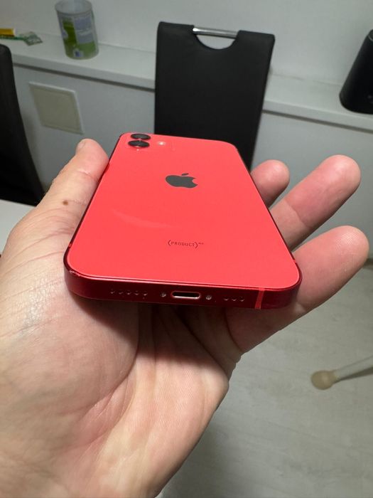 Iphone 12 red 128gb baterie 96%