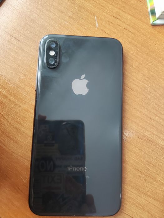 Продам айфон хс.