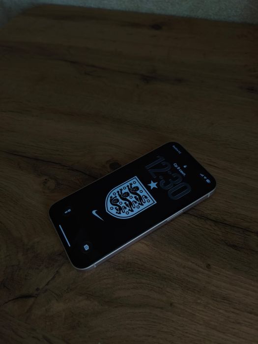 Apple Iphone 13 ( Розовый )