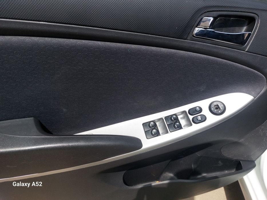 Hyundai accent срочно