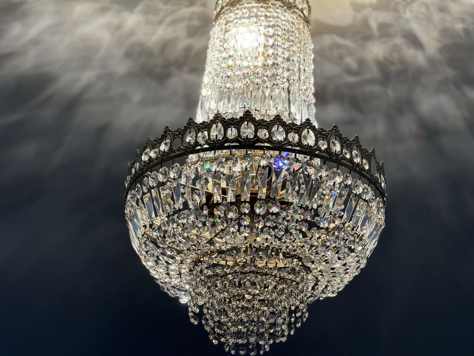 Люстра сатылады бағасы келісімді!