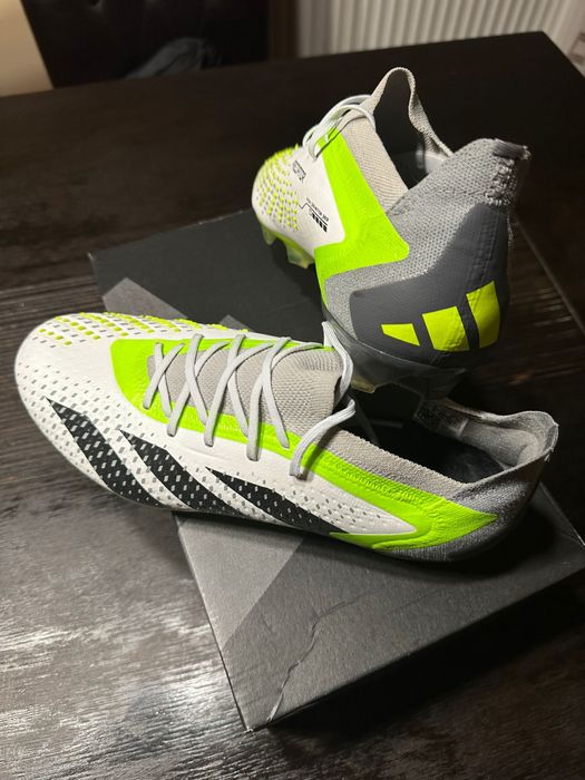 Ghete Fotbal Adidas PREDATOR ACCURACY.1 L AG