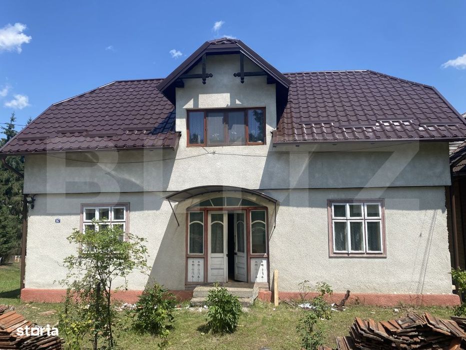 Casa traditionala Vatra Dornei, la strada asfaltata