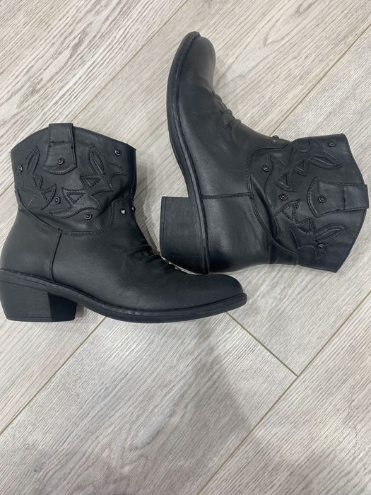 Ciocate piele marimea 38