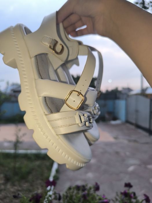 Сандалики детские