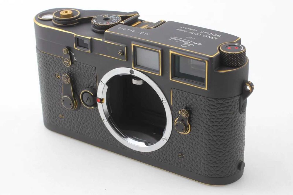 Рядък реставриран филмов фотоапарат Leica M3 35mm 50mm F1.4 обектив