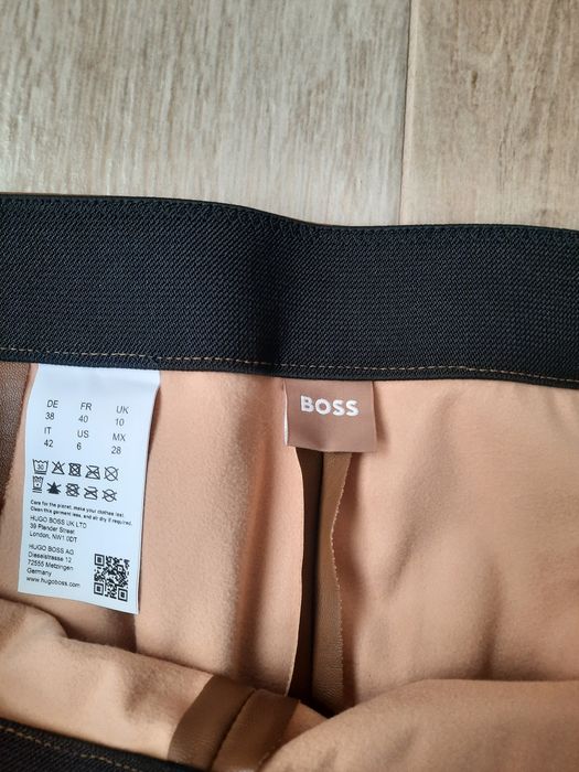 Дамски клин BOSS кожа М