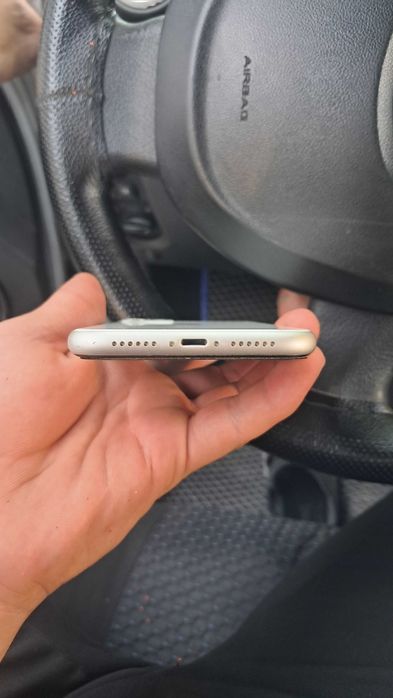 Айфон 11 без минус