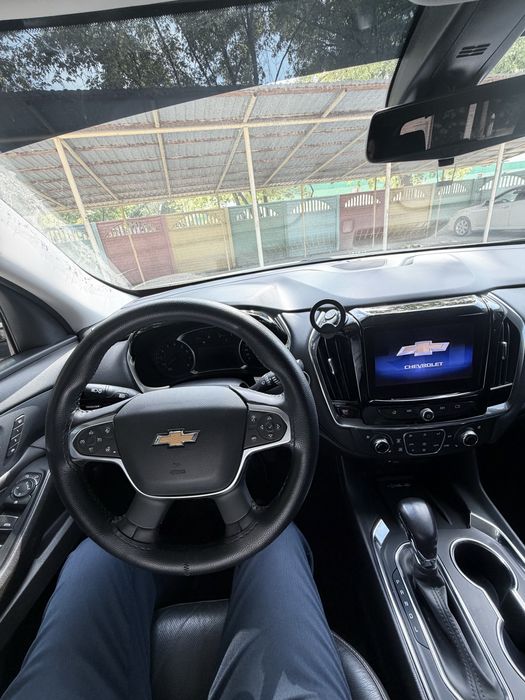 chevrolet traverse 2021