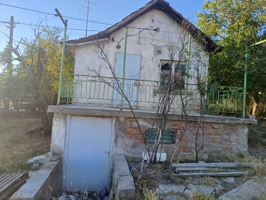 Продава се Къща в Хасково, Промишлена зона - Изток - 71 кв.м за 916 €/кв.м - Снимка #2