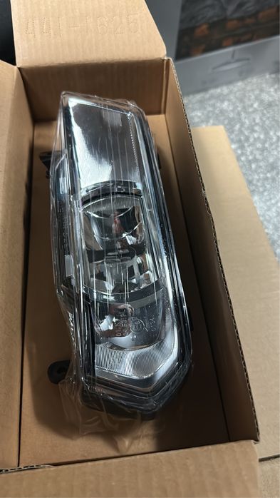 Skoda Yeti 2014 противотуманная фара