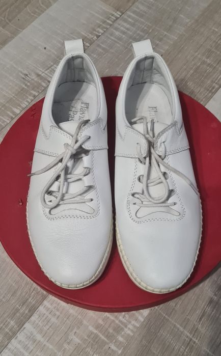 Ghete piele naturala albi, vara, primăvară, toamna