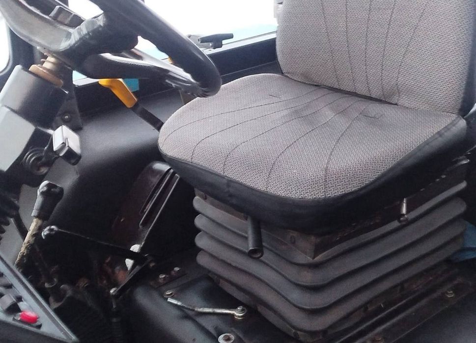 Продам трактор МТЗ синий