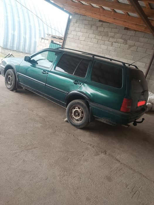 Срочно продам Volkswagen Golf 3 универсал