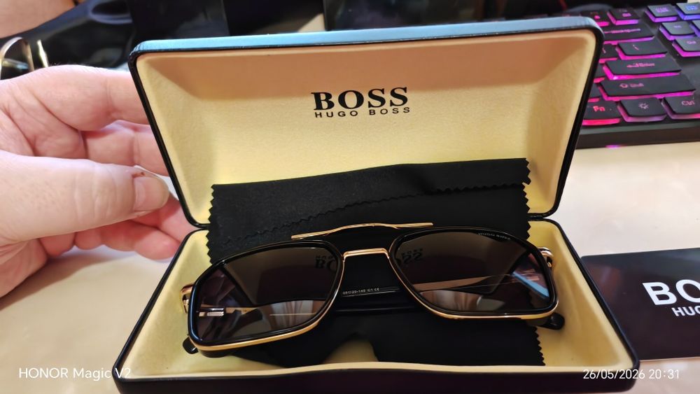 Ochelari de soare Hugo Boss  Premium Gold