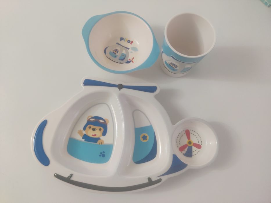 Set farfurie, castronel, pahar copii