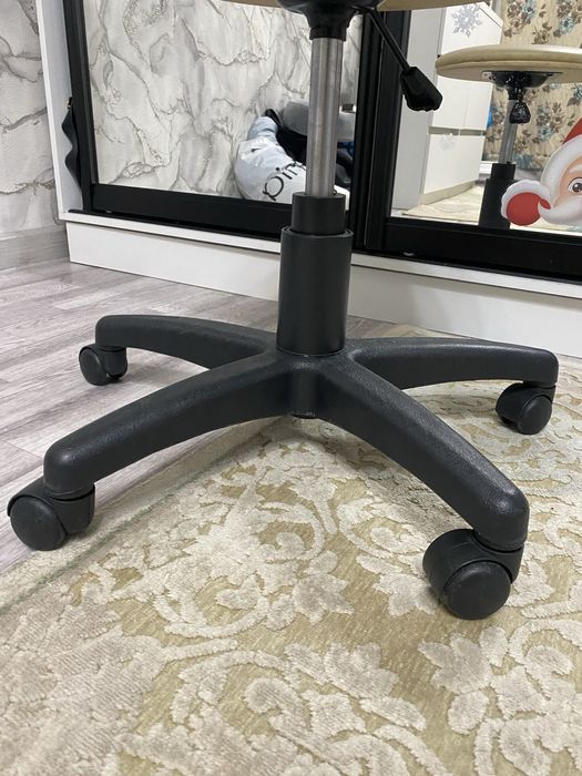 Стул для мастера