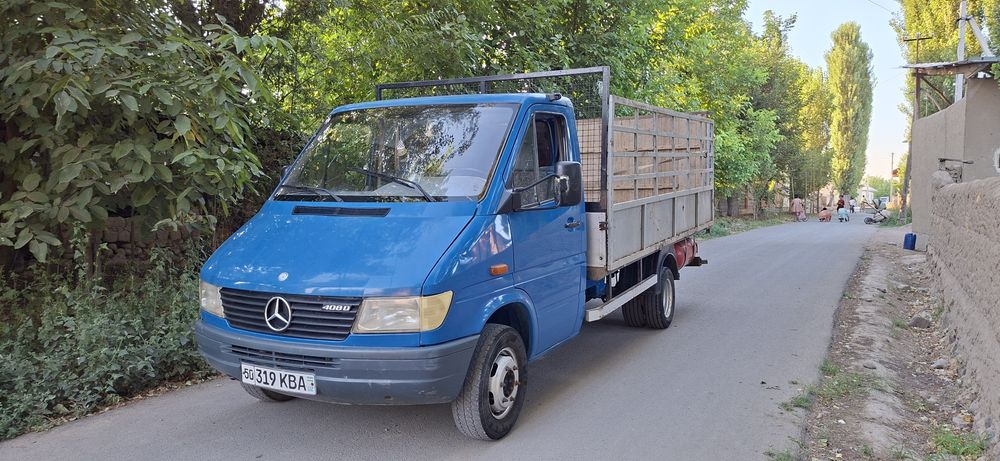 Mercedes-Benz (Siprentir Prich).