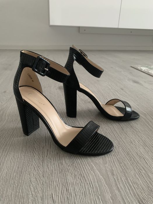 Sandale dama pret 50 lei