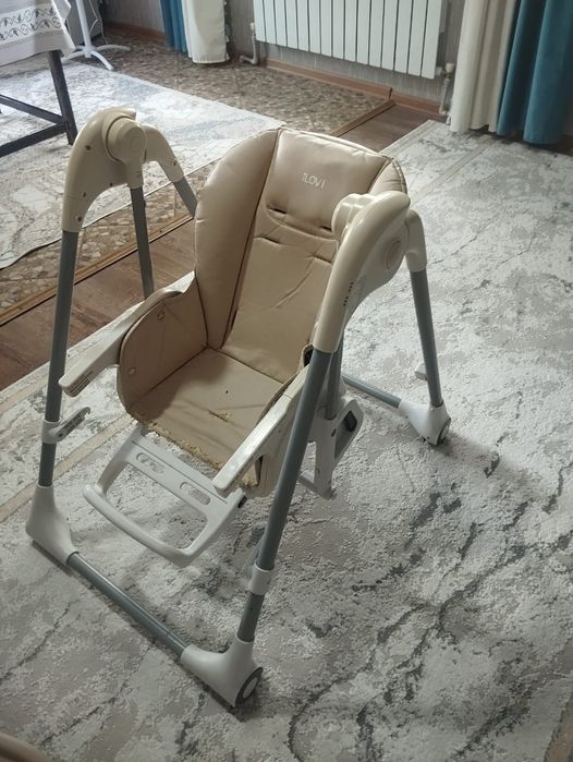 Продам стульчик для кормления