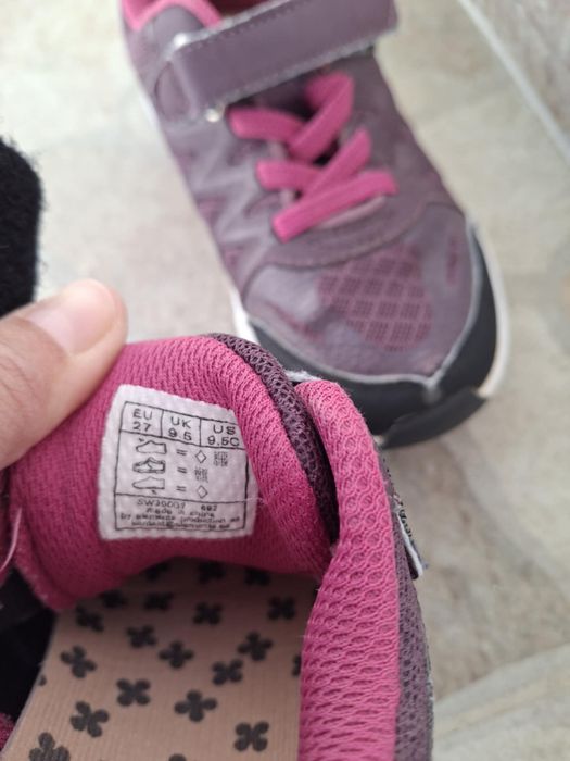 Детски маратонки за момиче