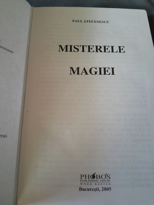 RARA Carte vraji Misterele Magiei - cartonata 2005 - 451 pag- colectie