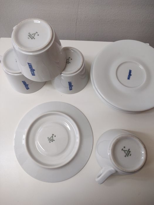 Lavazza чаши за кафе 9 бр малки и 9 бр големи