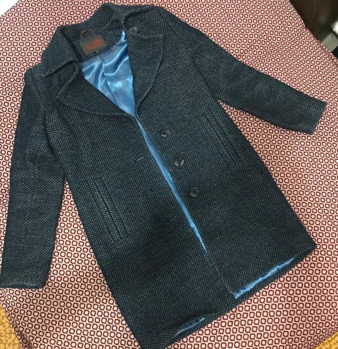 Продам женское пальто