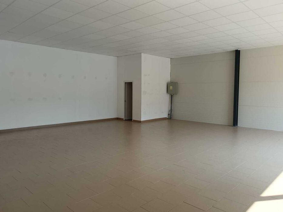 Spatiu comercial de inchiriat in Malini - zona Profi/Pepco