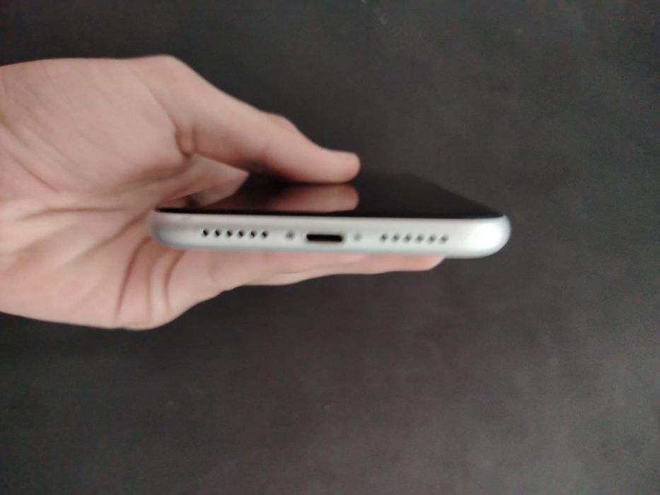 продам apple iphone xr