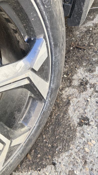 Срочно продам летнюю резину