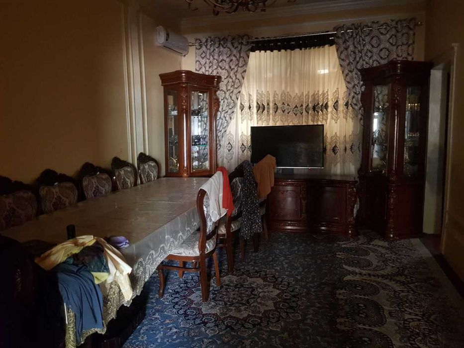 Гостевой мебель, угловые стенки и подставка для телевизора