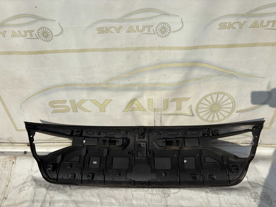 Ornament capota spate Renault Megane 4 berlina dupa 2016 848100212R