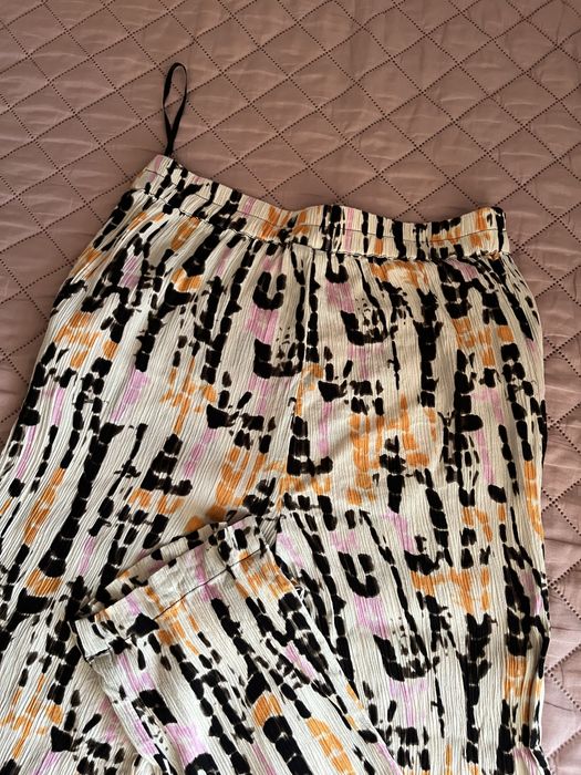 Pantaloni lejeri de primavara-vară Vero Moda