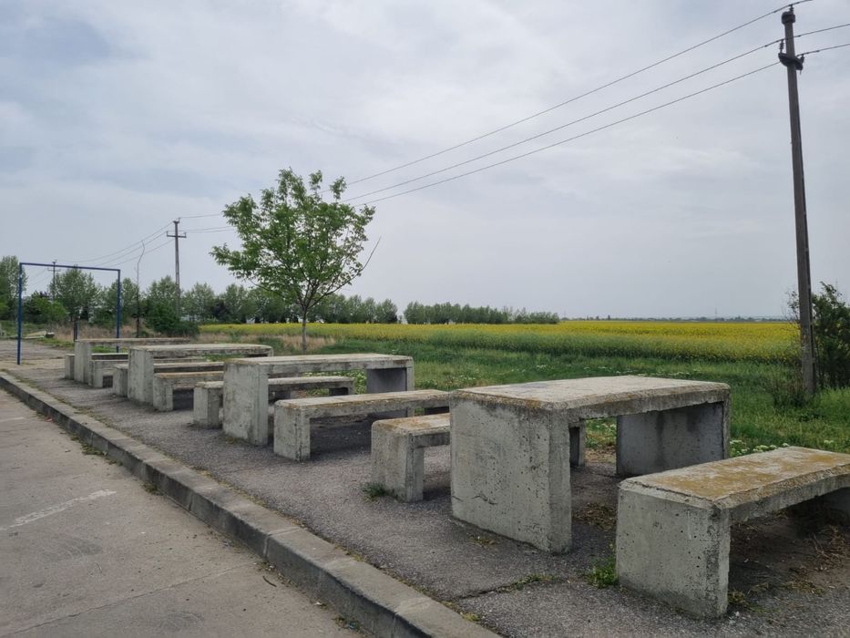 Vanzare teren Selgros-Ford-Dedeman, cu deschidere DE Craiova-Carcea