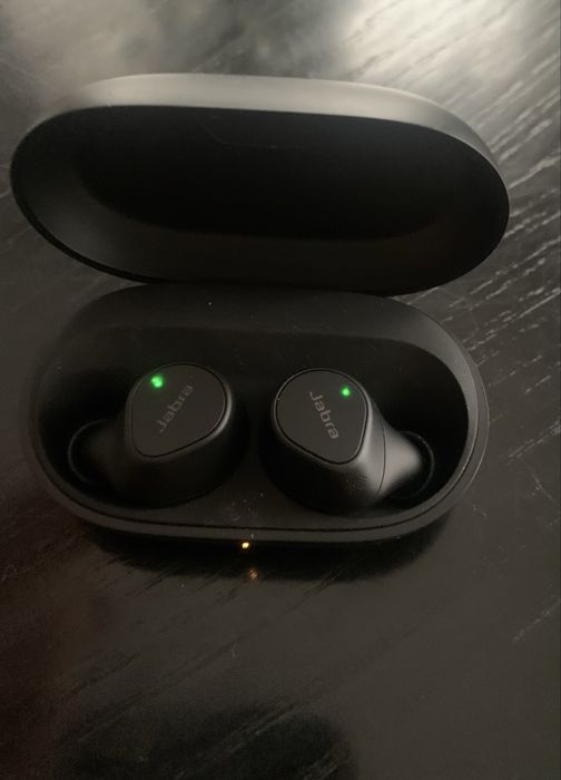 Jabra Elite 7 ca noi