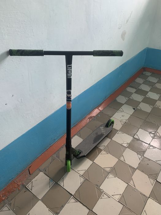 Трюковый самокат