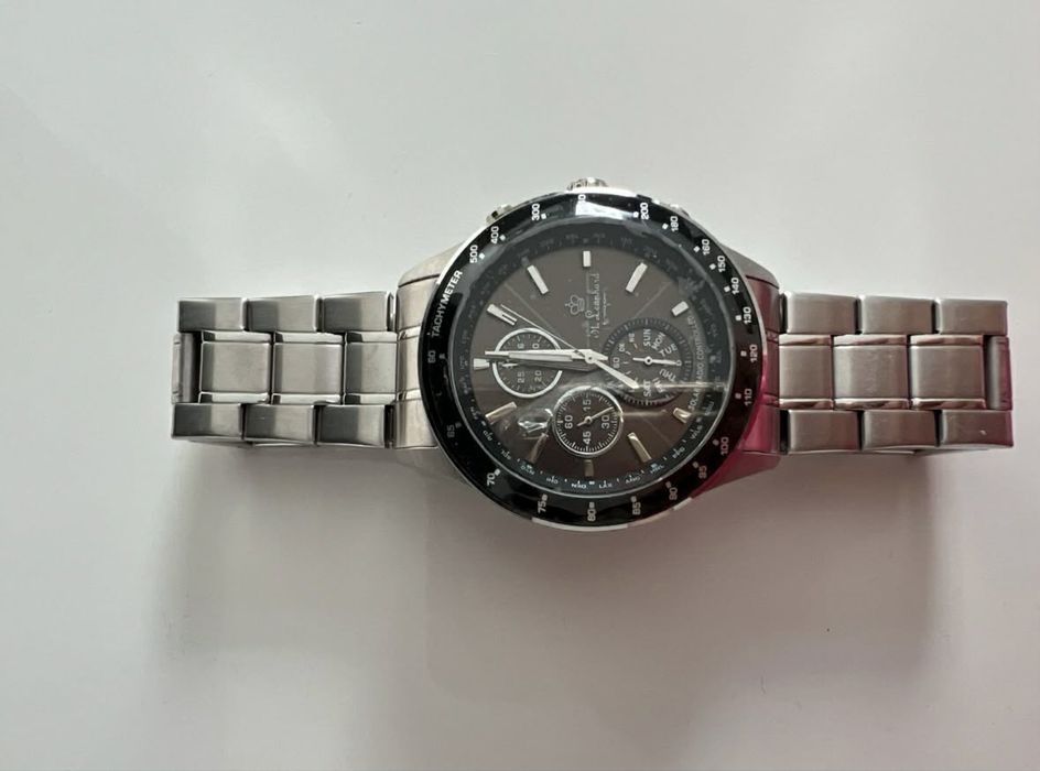 Ceas solar radiocomandat St. Leonhard: