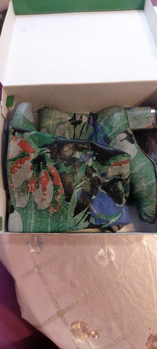 Кожанные сапоги 38размер