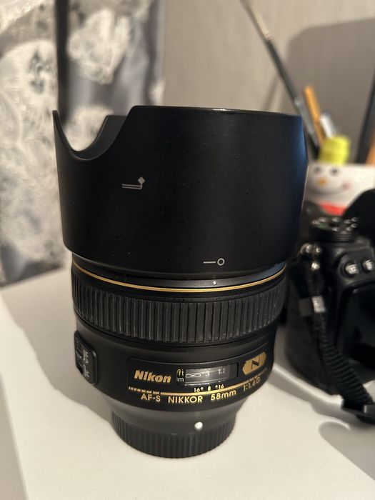 Продам Nikon 58mm 1.4G