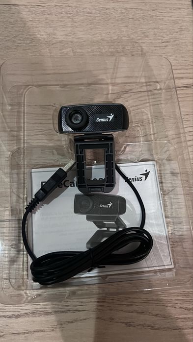 Веб камера Genius FaceCam 1000X