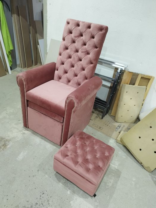 Стол  за  педикюр