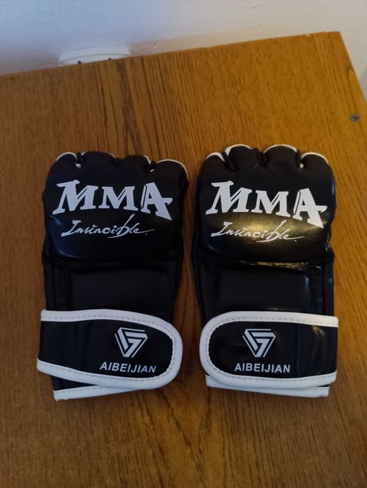 Mănuși MMA Aibeijian.